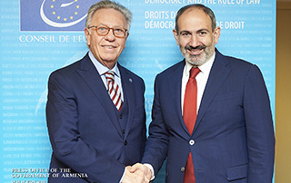 Nikol Pashinyan a rencontré le Président de la Commission de Venise du Conseil de l'Europe, Gianni Buquicchio, à Strasbourg