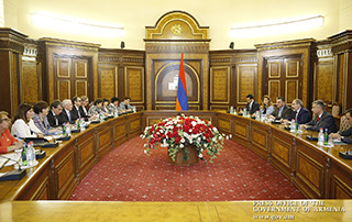 Le Premier ministre a reçu le groupe des dirigeants des organisations des Nations Unies en Arménie, dirigé par Shombi Sharp