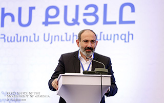 В Армении живут талантливые люди, наша задача - сделать так, чтобы они поверили в себя и победили: премьер-министр принял участие в инвестиционном бизнес-форуме “Мой шаг во имя Сюникской области”