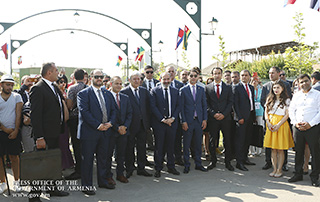 Le Premier ministre a assisté à l'inauguration du parc de la Francophonie et du Complexe sportif à Masis
