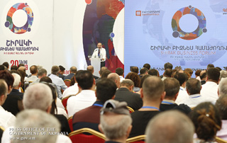 «La République d'Arménie devrait retrouver sa gloire d’antan du pays industrialisé» ;  Le Premier ministre a participé au Forum économique   «Ma démarche pour la région de Chirak» 