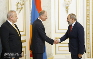 
Nikol Pashinyan  a reçu le Secrétaire du Conseil de sécurité de la Fédération de Russie
