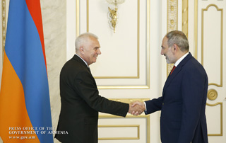 «Nous vous considérons comme un ami de la démocratie arménienne»; Le Premier ministre a eu une rencontre d'adieu avec Piotr Świtalski