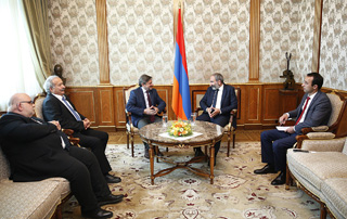 Премьер-министр принял делегацию партии «Рамкавар-Азатакан»