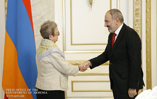 Հայաստանն ու Եվրամիությունը համագործակցության հագեցած օրակարգ ունեն.  ՀՀ վարչապետն ընդունել է Հայաստանում ԵՄ դեսպանին