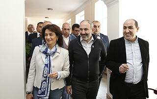 PM visits Vanadzor on Vanadzor Day and gets acquainted with city development plan