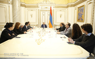 Одним из приоритетов нашего правительства является приобщение граждан к культуре: премьер-министр принял участников композиторского фестиваля “Современные классики”

