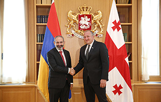 Никол Пашинян и Гиорги Маргвелашвили обсудили ряд вопросов армяно-грузинской повестки