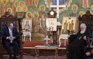 Վարչապետ Նիկոլ Փաշինյանը հյուրընկալվել է Իլյա Երկրորդին