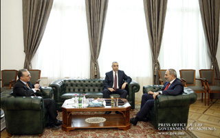Премьер-министр Никол Пашинян принял глав МИД Армении и Арцаха

