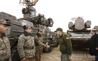 Osa-AK air defense systems presented to the Prime Minister