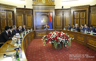 Мы будем последовательны в вопросе сокращения оборота наличных денежных средств: под председательством премьер-министра обсужден  законопроект “О безналичных операциях”