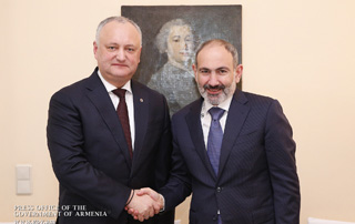 Մյունխենի անվտանգության համաժողովի շրջանակում Հայաստանի վարչապետը հանդիպել է Մոլդովայի նախագահին