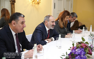 PM Pashinyan meets with Bulgarian Premier Boïko Borissov and President of Latvia Egils Levits
