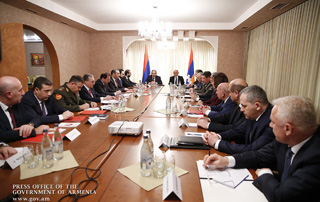 Взаимодействие между Арменией и Арцахом является важнейшим компонентом безопасности нашего народа: в Степанакерте проходит совместное заседание Советов безопасности Армении и Арцаха