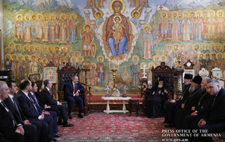 Le Premier ministre Pashinyan a eu une rencontre avec Sa Sainteté et Béatitude Ilia II, Catholicos et Patriarche de toute la Géorgie