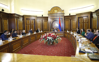 Nikol Pashinyan: “The government will attract new investments and will expand the range of existing programs”

