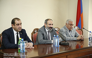 Prime Minister introduces newly appointed Head of State Protection Service