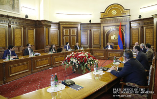 PM holds meeting on draft police reform strategy

