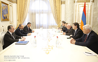 Prime Minister Pashinyan receives OSCE Minsk Group co-chairs