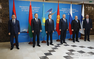 “Azerbaijan cannot force us to make unreasonable and unilateral concessions” – PM Pashinyan attends Eurasian Intergovernmental Council meeting in Minsk