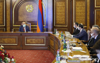 
L'Inspection  de sécurité alimentaire et de protection de l'environnement  et d'Inspection du sous-sol ont soumis des rapports de performance sur les activités
