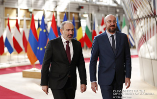 Talking to Charles Michel, Nikol Pashinyan stresses the inadmissibility of Turkey’s involvement in hostilities

