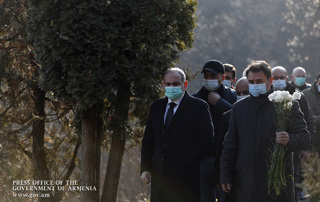 Премьер-министр Пашинян в Тавушской области почтил память павших героев 
