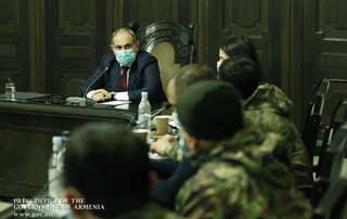 J'apprécie beaucoup votre volonté de mettre la vérité avant tout: le Premier ministre a rencontré les volontaires qui ont participé à la guerre d'Artsakh