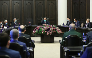 В последние дни в Армении наблюдается рост количества заболевания коронавирусной инфекцией: на заседании правительства обсуждена эпидемиологическая ситуация