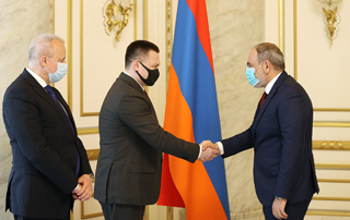 PM receives RF Prosecutor General Igor Krasnov