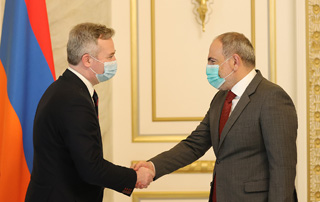 “France has played a key role in the Armenian genocide recognition process” – PM Receives French FM State Secretary