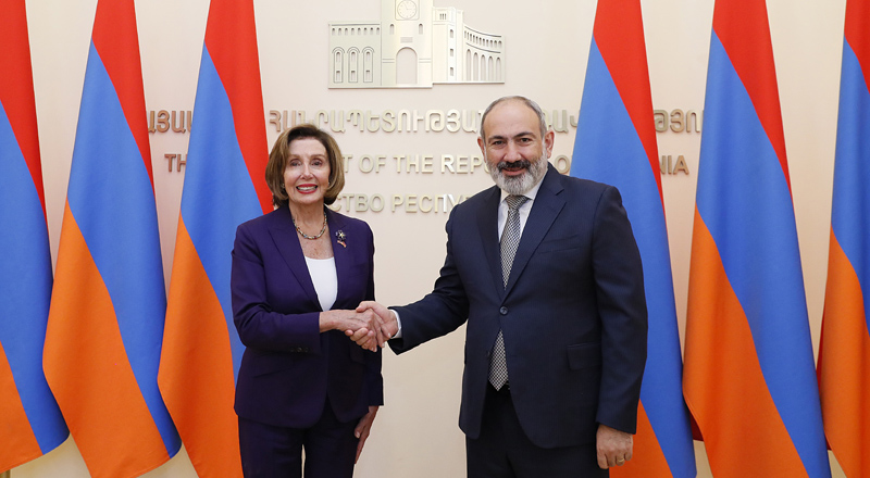 PM Pashinyan et Nancy Pelosi discutent d'une série de questions liées à l'agenda arméno-américain et aux processus dans la région