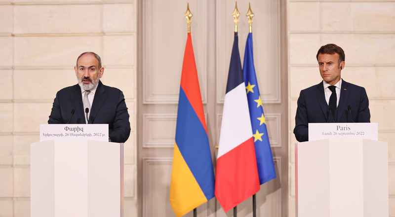 Nikol Pashinyan et Emmanuel Macron se rencontrent à Paris