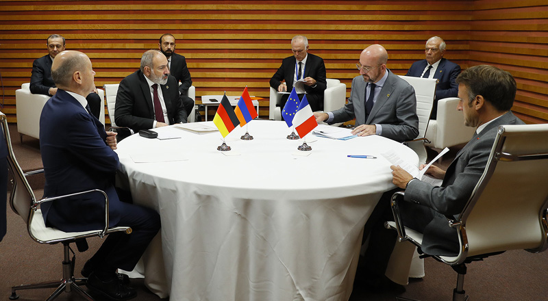 Le Premier ministre Nikol Pashinyan a participé à la troisième réunion de la Communauté politique européenne dans la ville espagnole de Grenade