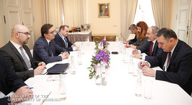 Armenian Prime Minister, President of North Macedonia discuss ways of promoting bilateral economic cooperation